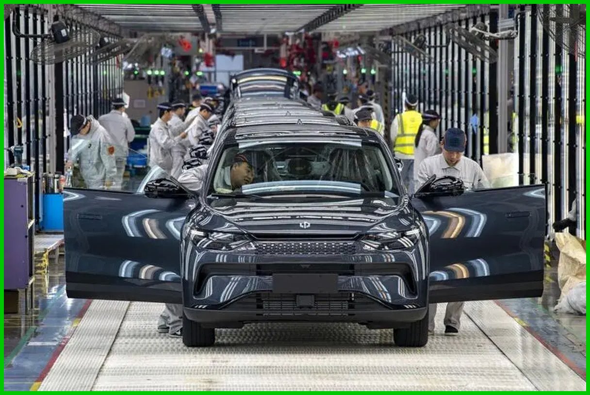 هشدار استلانتیس درباره خطر افول صنعت خودروسازی اروپا